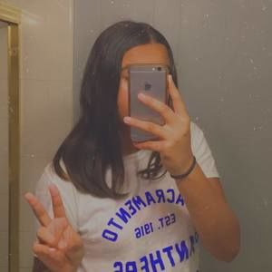 Meet your Posher, Angela